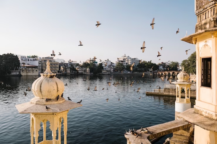 How to Plan an Udaipur Sightseeing Tour on a Friendly Budget?